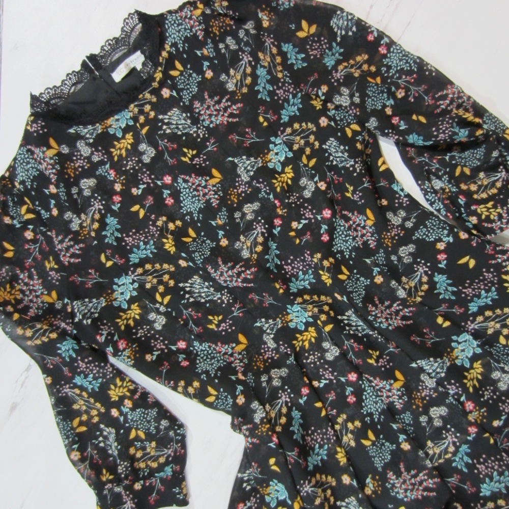 LC Lauren Conrad Fall Dress Size 2 Black Lace